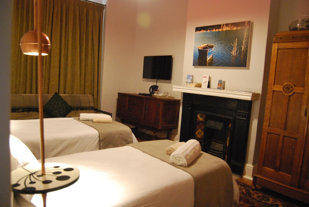 Glory Guesthouse เคปทาวน์ ภายนอก รูปภาพ