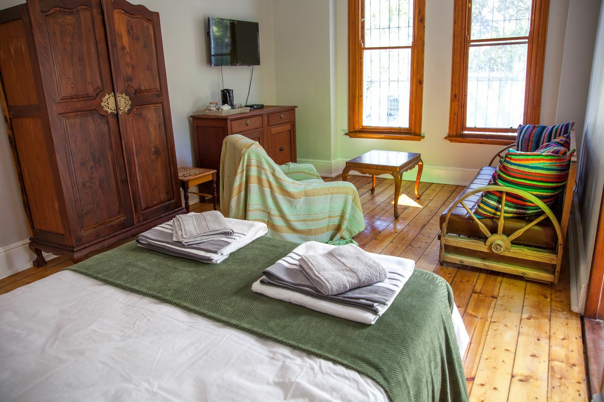 Glory Guesthouse เคปทาวน์ ภายนอก รูปภาพ