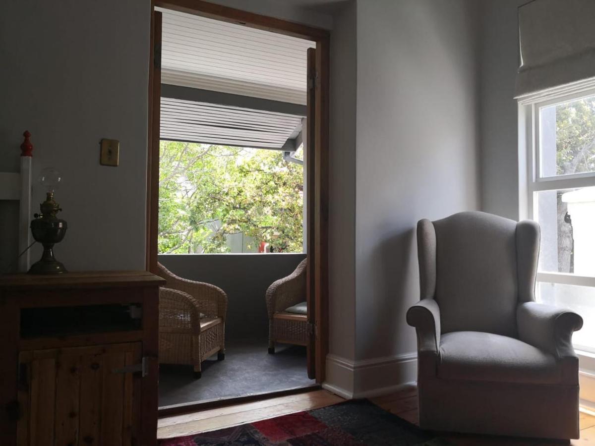 Glory Guesthouse เคปทาวน์ ภายนอก รูปภาพ